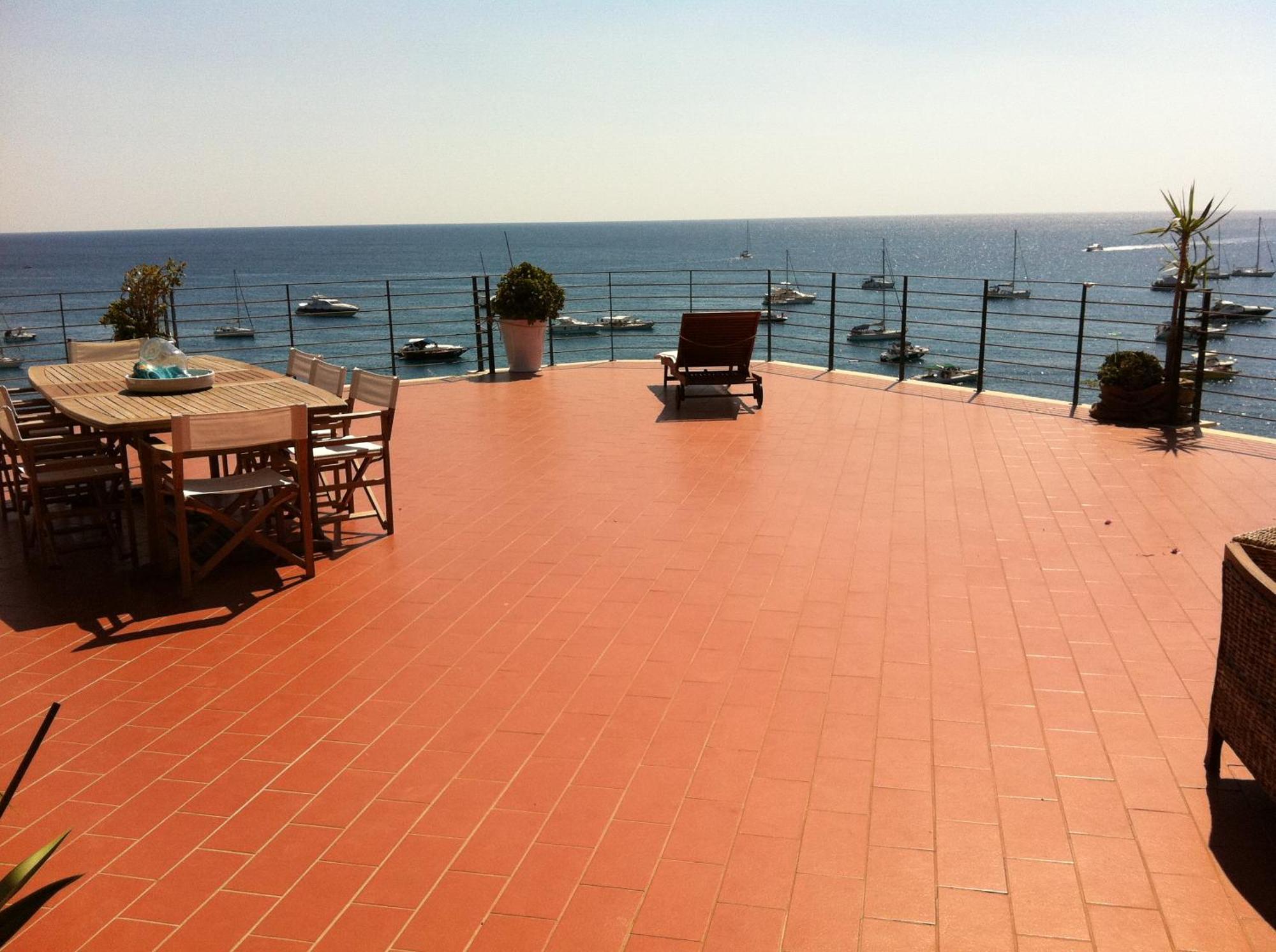 Hotel Palace Vista Mare Gallipoli Buitenkant foto