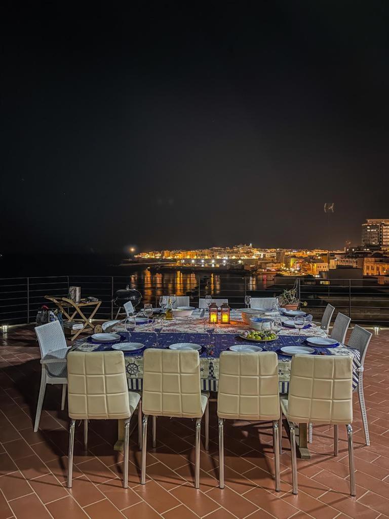 Hotel Palace Vista Mare Gallipoli Buitenkant foto